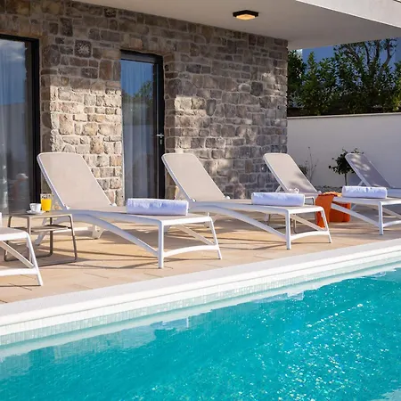 Mattina Villa Dolac